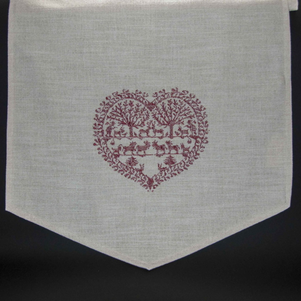 chemin de table cœur de Savoie, linge de table, art de la table