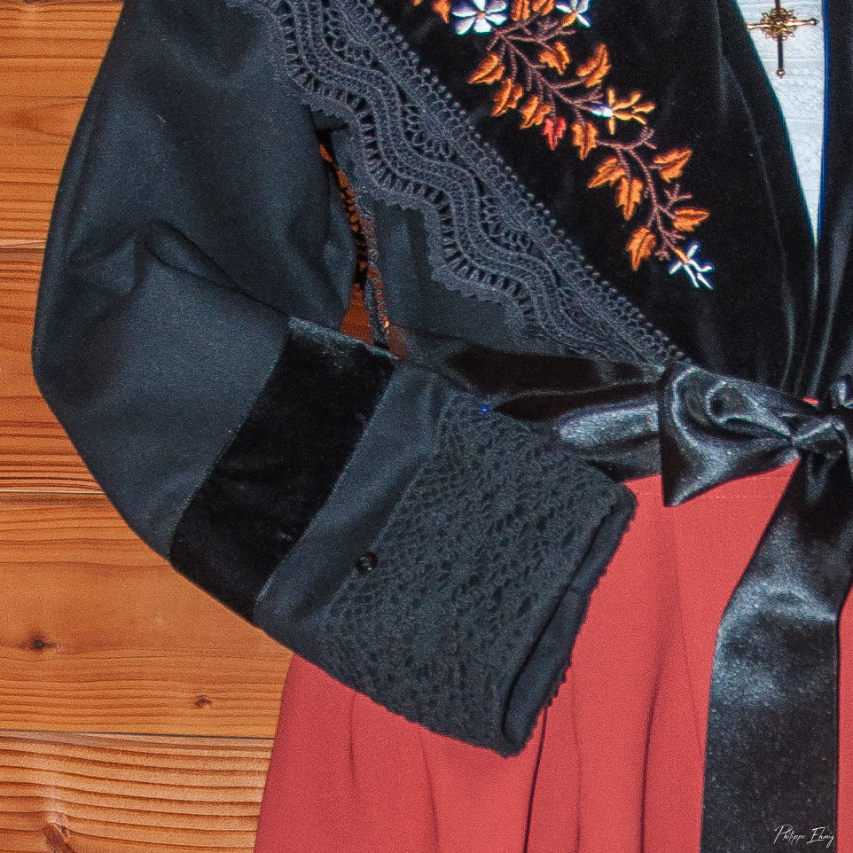 robe-traditionnelle-savoyarde