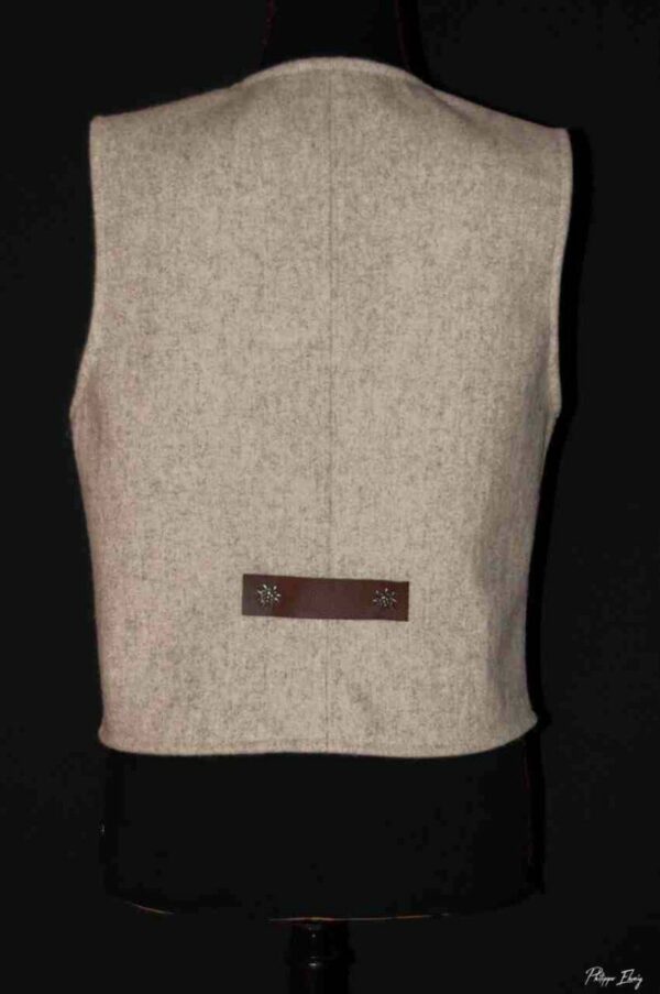 Gilet sur mesure en laine brodé – Image 2