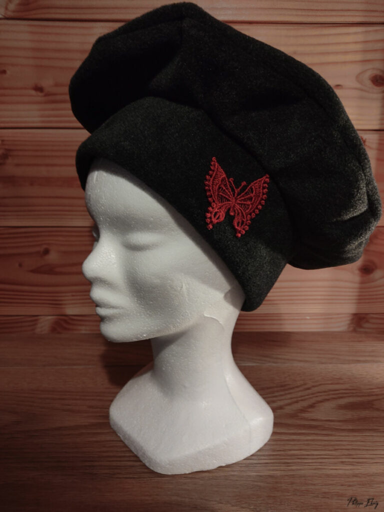 Manchettes et chapeaux